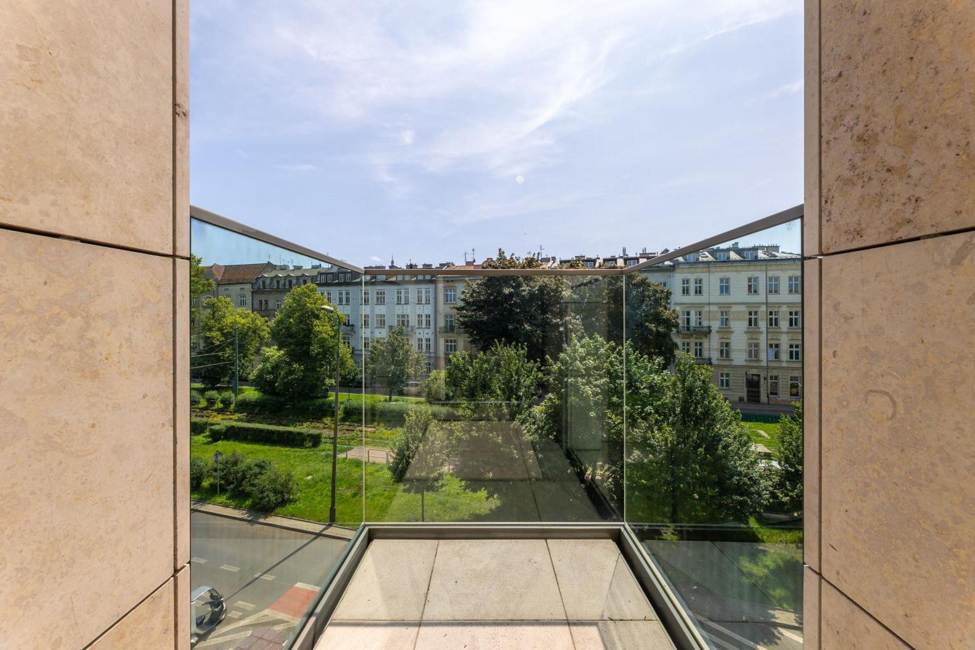 Premium By Wawel Castle Krakau
